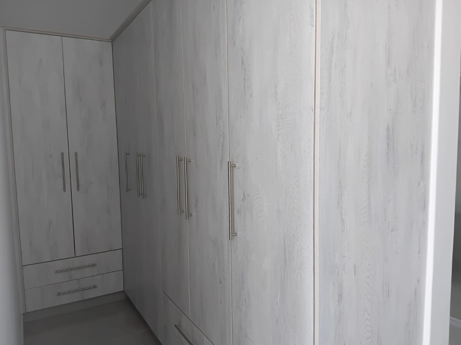 To Let 3 Bedroom Property for Rent in Dana Bay Western Cape